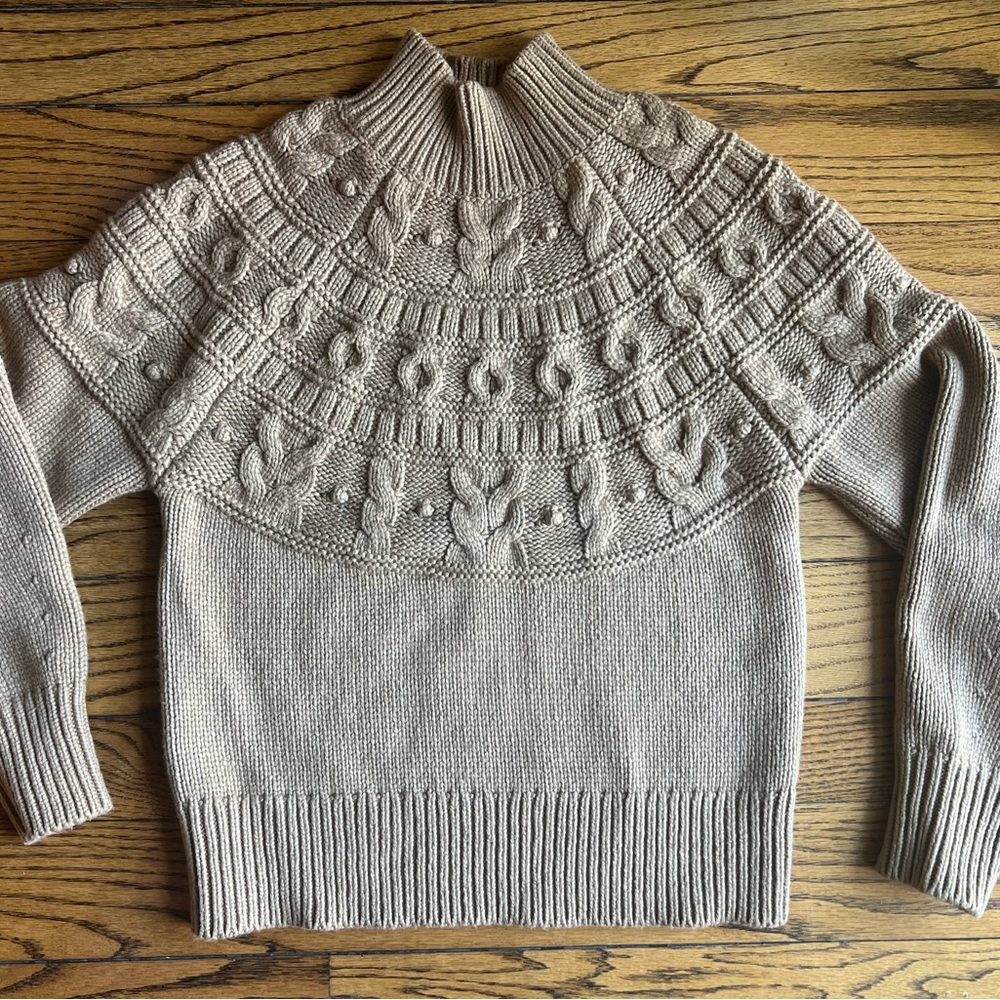 Banana Republic knitted sweater